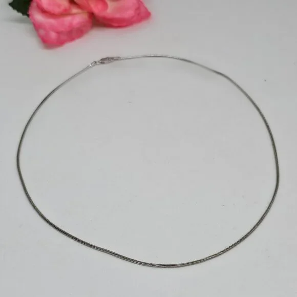 925 Sterling Silver 1mm Snake Chain Necklace 18" - Picture 6 of 12